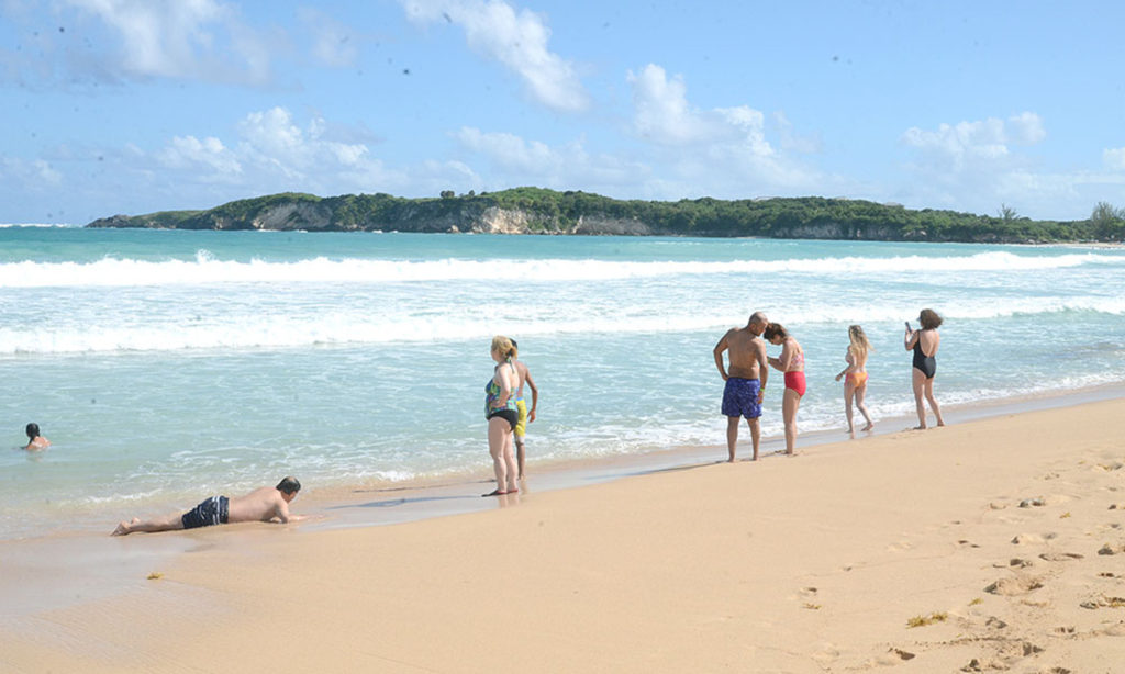 Concern among merchants: Eastern beaches look deserted