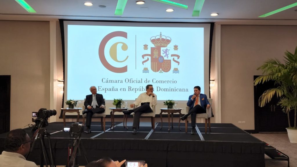 Chamber of Commerce of Spain “goes through” the history of Dominican tourism