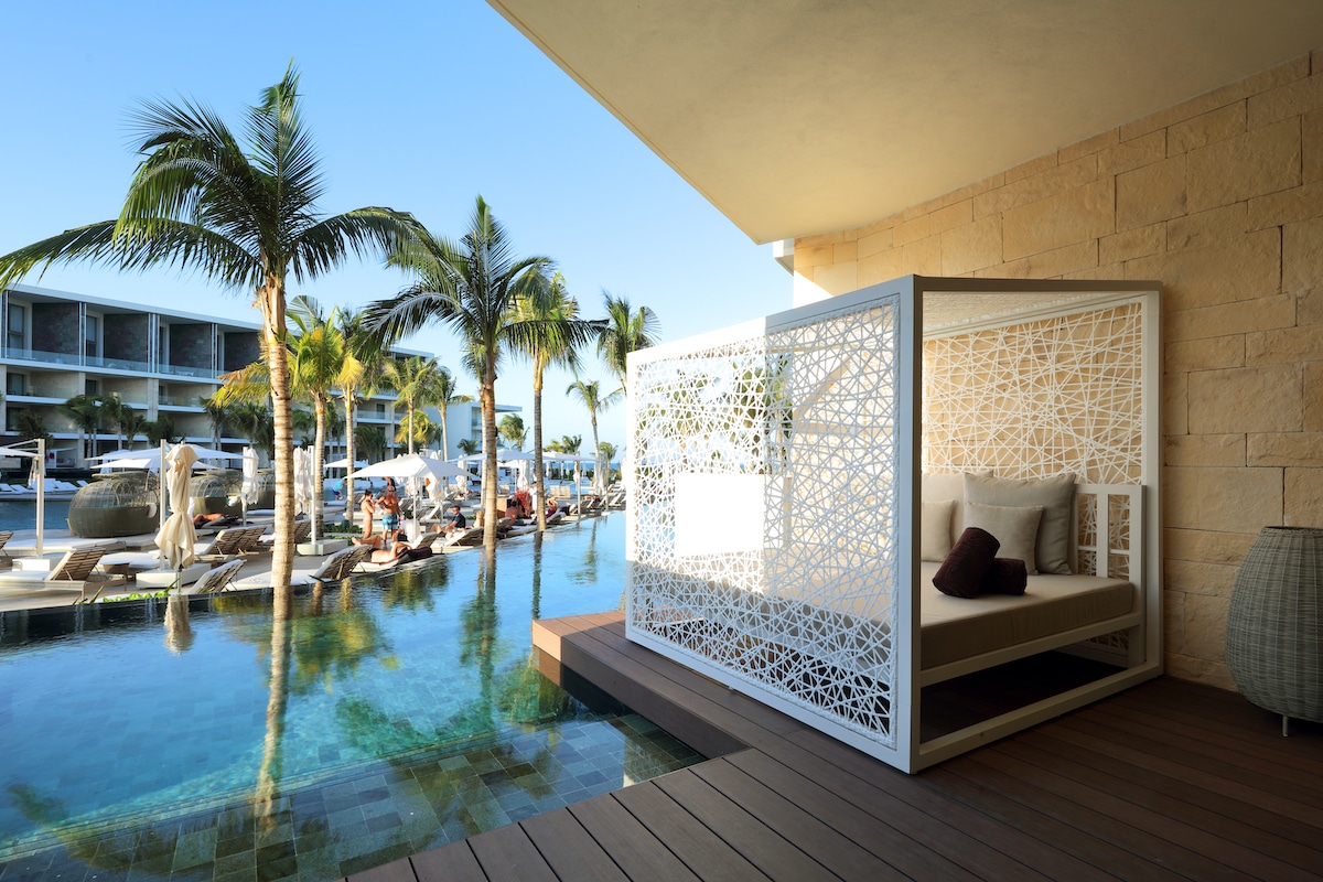 a swim-up room near the water