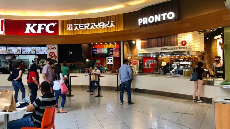 Ágora Mall restaurants received first diners on reopening day