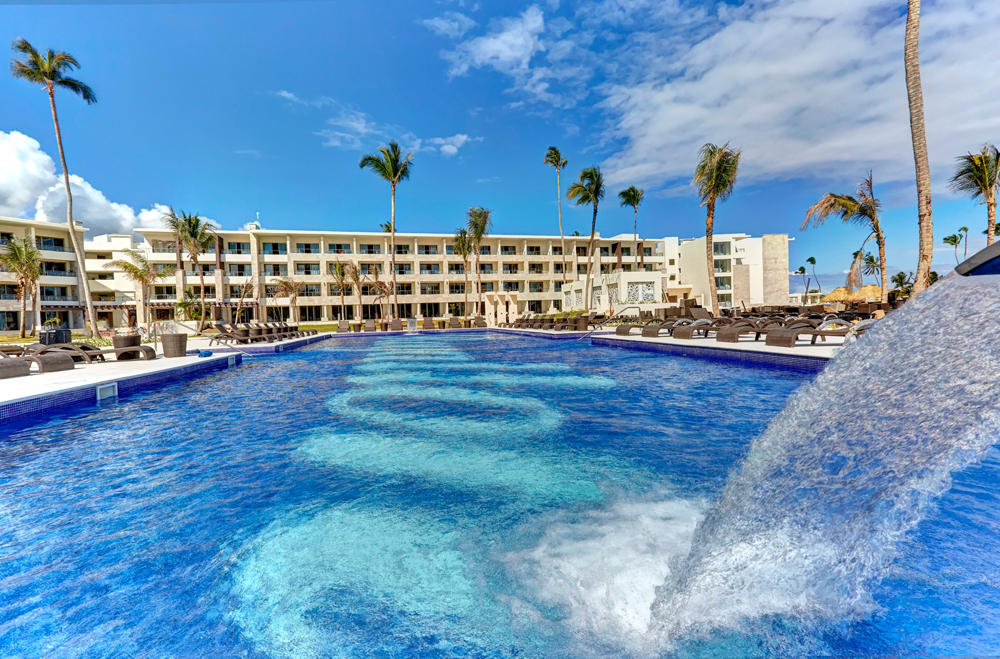 Celebrates Blue Diamond Resorts first decade of success