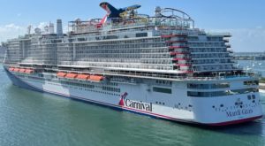 Puerto Plata landmark: receives 10,000 cruise passengers in a single day