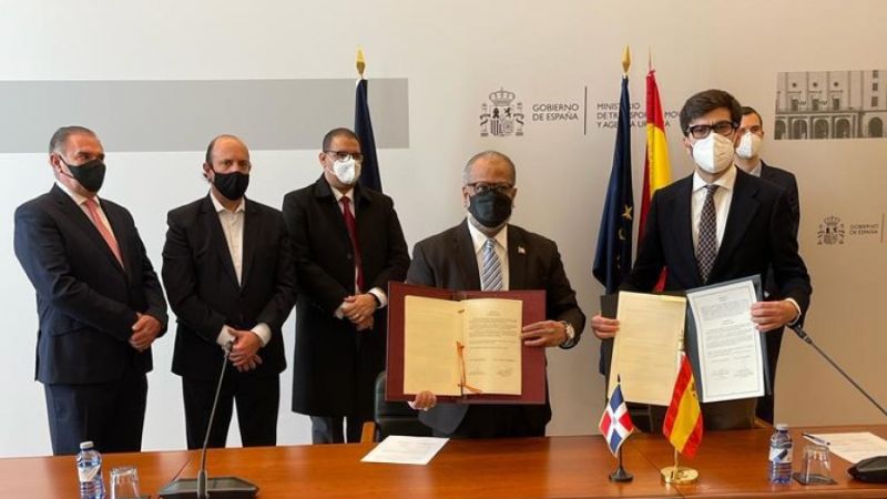 Dominican and Spanish civil aviation authorities sign definitive air transport agreement