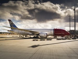 Canada Jetlines Celebrates Inaugural Flight from Toronto Pearson Airport to Calgary