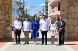 Tourism delivers the restored Puerta de la Misericordia gate